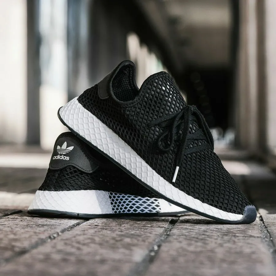adidas DEERUPT RUNNER KICKS LAB. CORE BLACK/CORE BLACK/RUNNING WHITE KICKS LAB. EXCLUSIVE