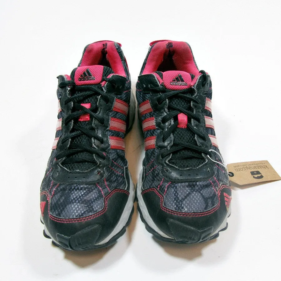 ADIDAS - Mud Release Surface