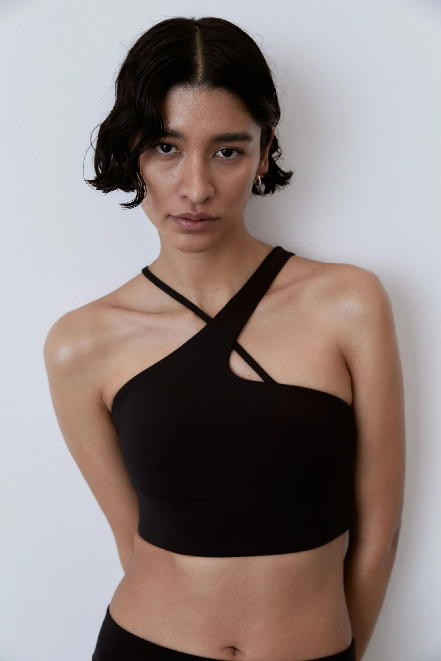 H&M SoftMove Light Support sports bra, black