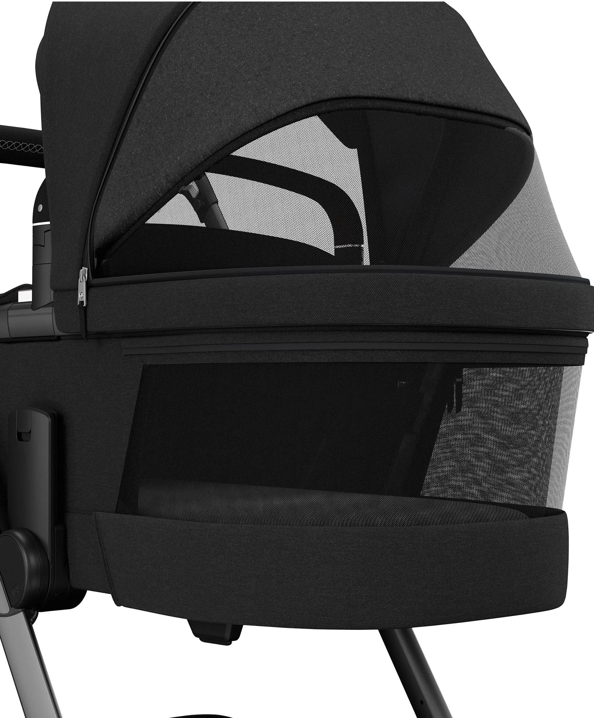 Maxi Cosi Fame Pushchair Essential Bundle – Twillic Black with Black Wheels
