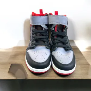 Nike Air Jordan 1 High Flyease Shoe black grey