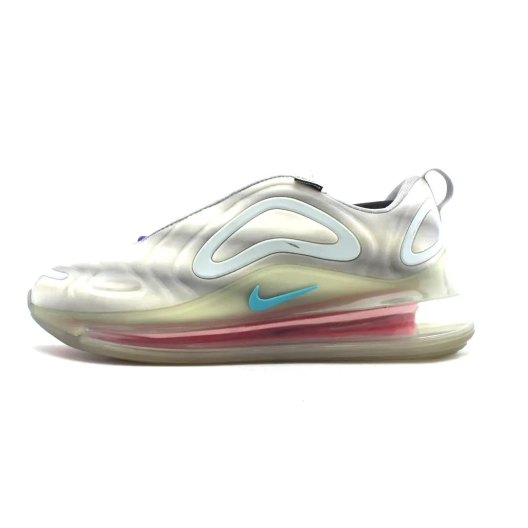 NIKE AIR MAX 720