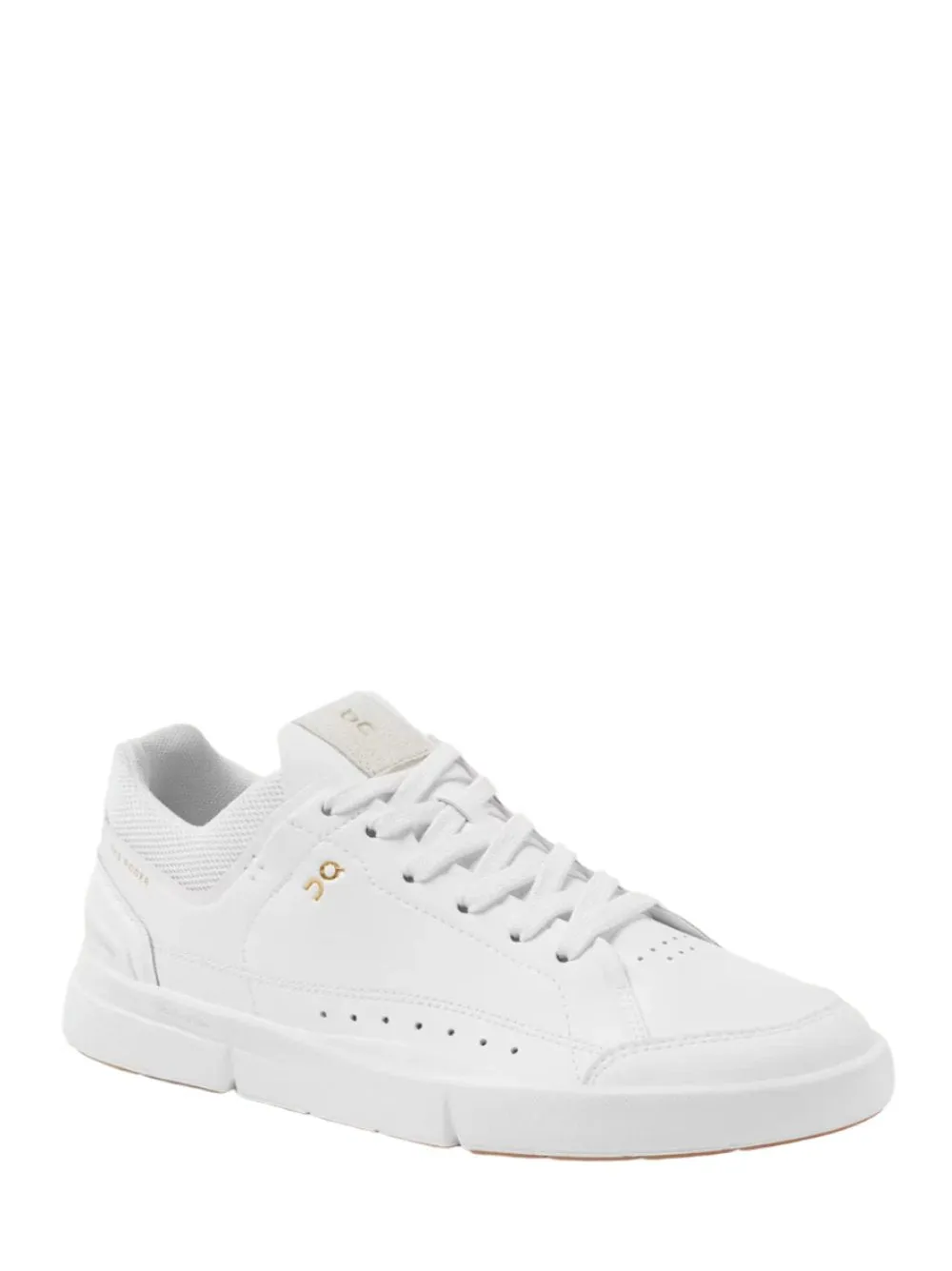 On Running Women's The Roger Centre Court Sneaker in White/Gum